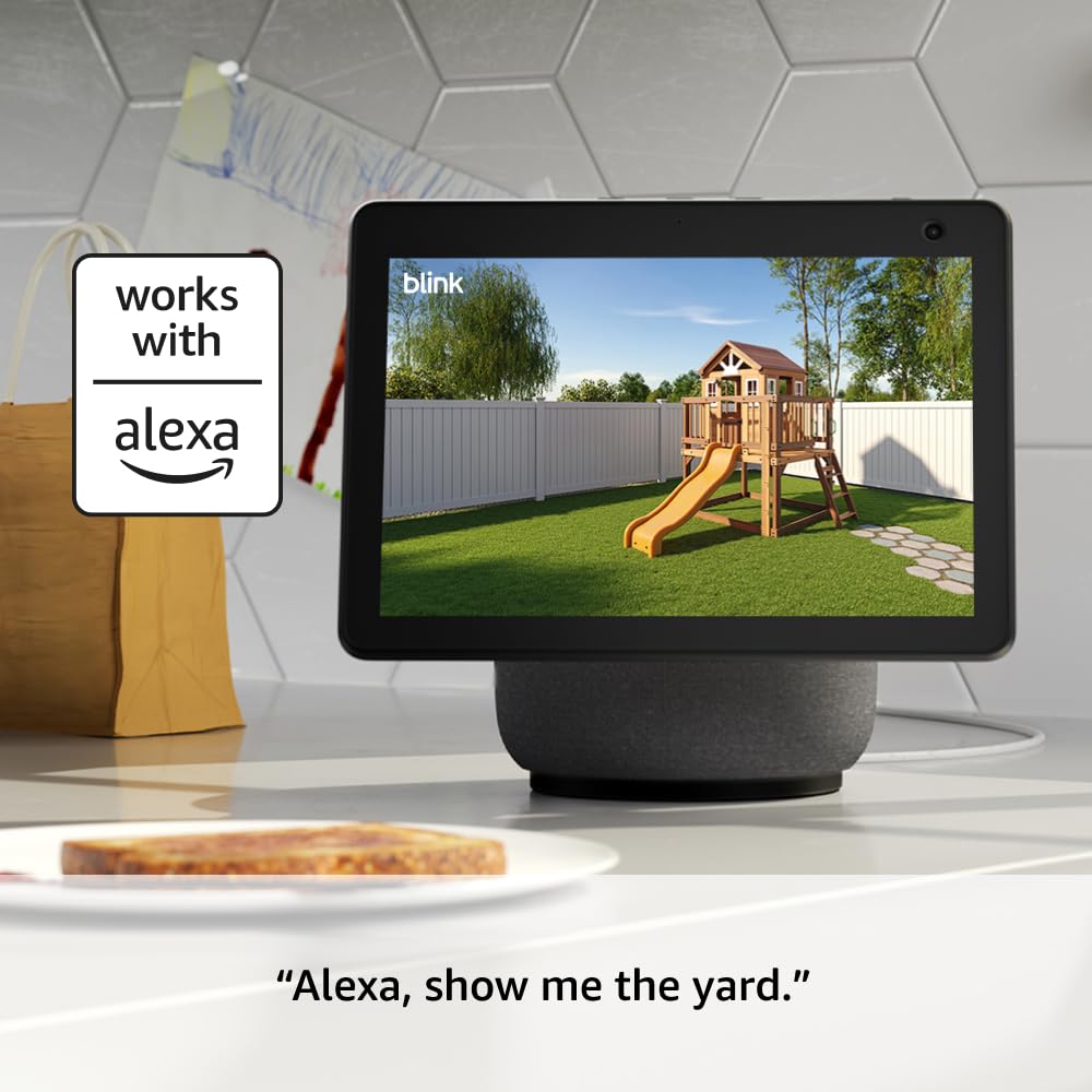 Blink Outdoor 4 – Wireless smart security camera, two-year battery life, 1080p HD day and infrared night live view, two-way talk. Sync Module Core included – 3 camera system - Image 7